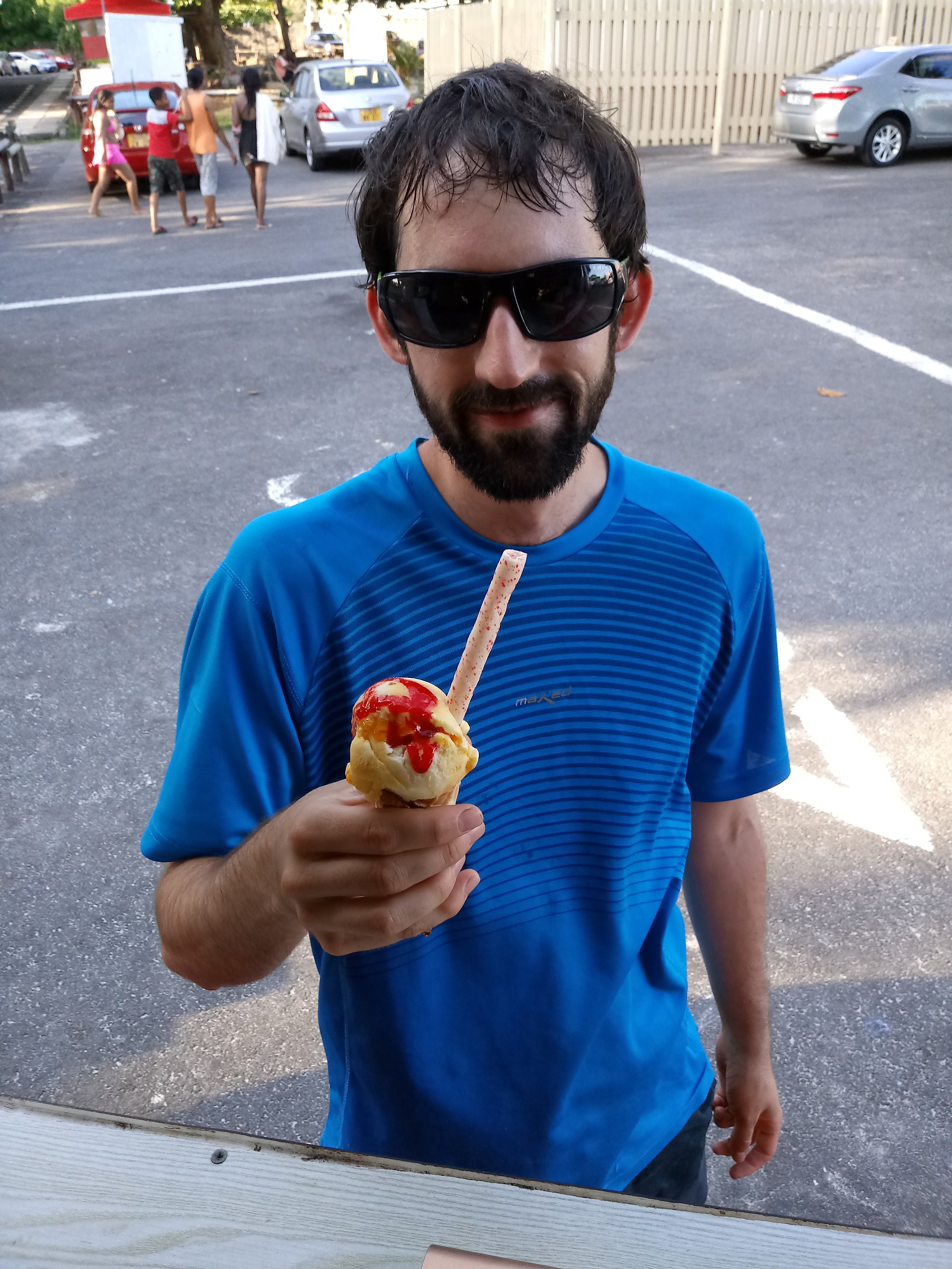 20181207_171611 glas ananas.jpg